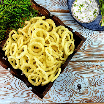 Луковые кольца (1 кг.) со вкусом ЗЕЛЕНЬ В СМЕТАНЕ