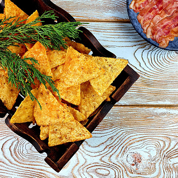 Чипсы Кукурузные "Начос" со вк. Бекон (0,5 кг.)