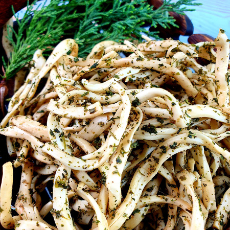 Чечил пряди белые чеснок (70 гр.)