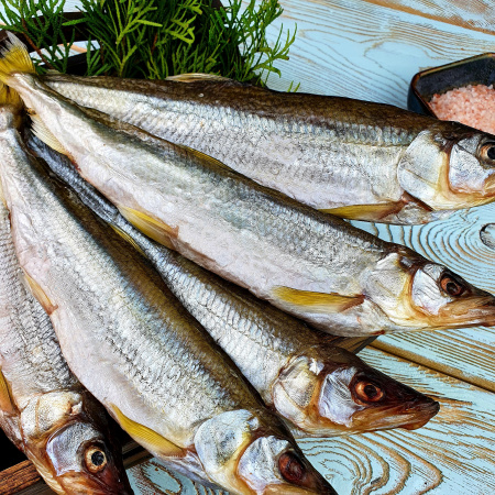 Корюшка с икрой вяленая