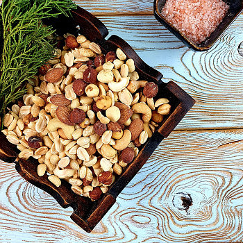 Ореховая смесь жареная солёная (1 кг.)